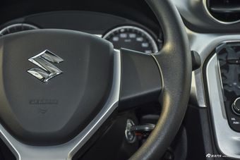 2016款维特拉1.6L手动两驱进取型