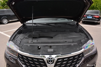 2018款中华V7 1.6T手动精英型5座280T图片