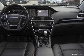  2017款猎豹CS10 2.0T手动卓越型