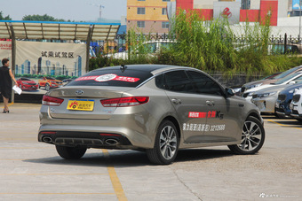 2016款起亚K5 1.6T自动PREMIUM