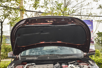 2016款启辰T70 2.0L手动睿趣版