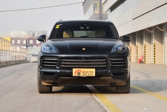 2018款卡宴3.0T自动