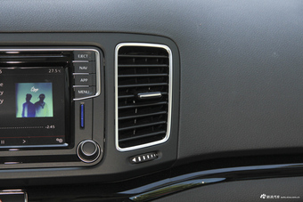 2018款夏朗2.0T自动旗舰型7座380TSI