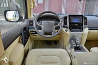 2016款兰德酷路泽4.0L自动V6中东低配版