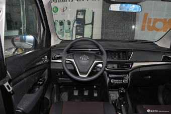 2017款欧尚1.5L手动精英型