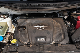 2016款海马V70 1.5T自动适·畅型 6座