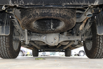 2018款领主2.5T手动柴油大双两驱豪华型