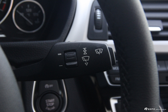 2017款宝马3系GT 2.0L自动320i时尚型