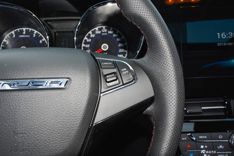 2018款启辰T70 2.0L自动睿享版