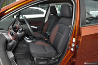 2017款骁途1.6L手动两驱都市时尚型 