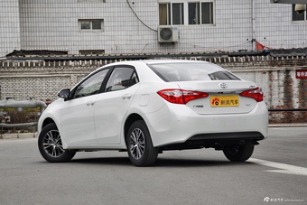 2017款丰田雷凌 1.2T V CVT豪华型