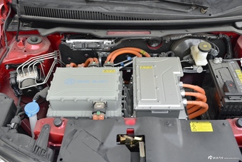 2017款EC系列 EC200 灵秀版