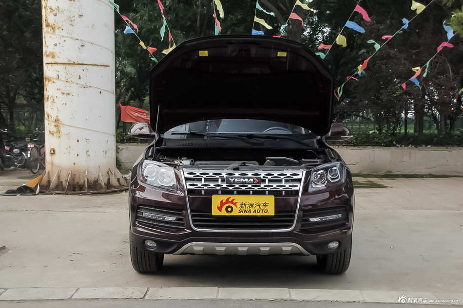 2016款 野马汽车 T70  1.8L 手动精英款 波尔多红