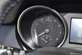 2015款哈弗H6 Coupe 2.0T自动两驱精英型