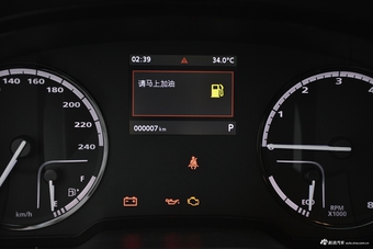 2017款观致3三厢1.6L自动致悦型