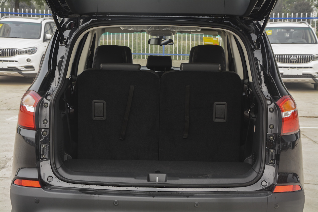 2017款斯威X7 1.5T自动智享型