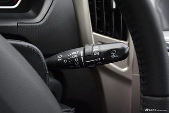 2017款哈弗H1红标1.5L AMT豪华型