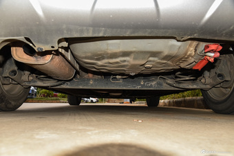 2015款启辰R50X 1.6L自动豪华版