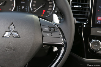 2016款欧蓝德2.4L自动四驱尊贵版7座