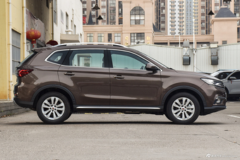 2018款荣威RX5 1.5T 20T自动两驱互联网智惠版