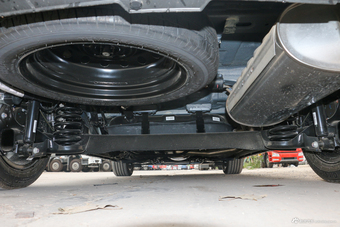 2018款比亚迪宋MAX 1.5T自动智联旗舰型6座