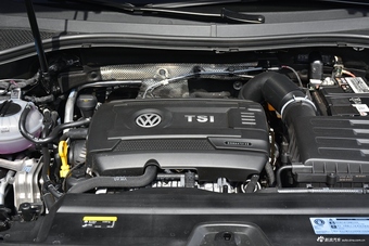 2018款一汽大众 探岳 2.0T  R-LINE