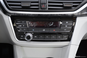 2017款V5菱致1.5L手动新贵型