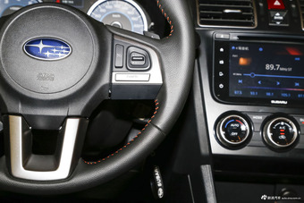 2016款斯巴鲁XV 2.0L自动精英导航版