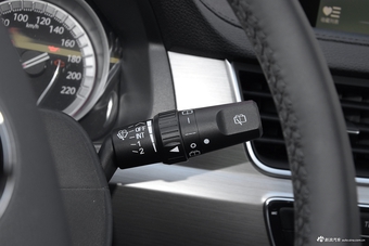 2017款景逸X5 2.0L手动豪华型