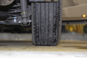 2017款卡罗拉1.2T自动GL-i真皮版