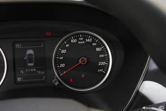 2018款宝骏530 1.5T DCT旗舰型