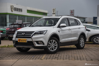 2016款幻速S6 1.5T手动领先型 朱鹭白