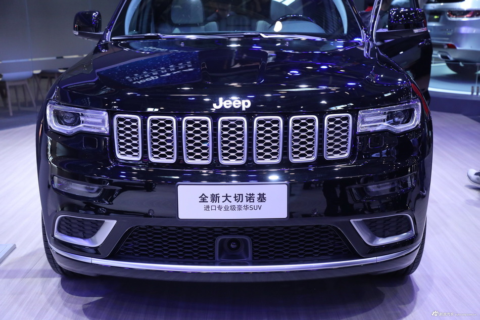 7月热销中 Jeep大切诺基武汉最高优惠9.92万