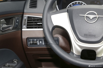 2017福美来七座版1.5T手动适·悦型7座