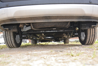 2016款风光370 1.5L手动豪华型7座