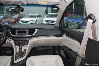 2018款阅朗1.0T自动双离合精英型15T