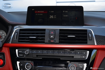 2018款宝马M4 3.0T 双离合双门轿跑车迷限量版