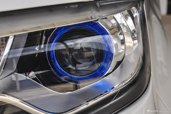 2016款哈弗H1 1.5L自动标准型蓝标改款 钛白