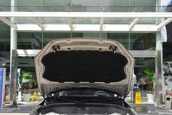 2018款沃尔沃XC90升级版 2.0T自动 T6智雅版