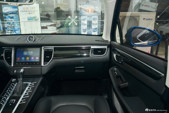 2017款众泰SR9 2.0T自动极致之梦版