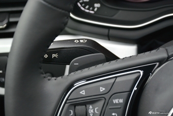 2019款奥迪A4L 2.0T自动40 TFSI运动型 国V