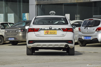 2014款 众泰Z300 新视界 1.5L 手动尊贵型