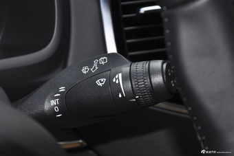 2015款沃尔沃XC90 2.0T T6 智尊版 7座