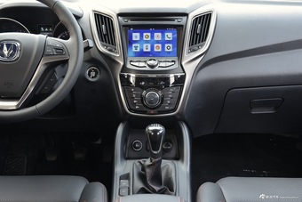 2017款CS75 1.5T手动卓越型