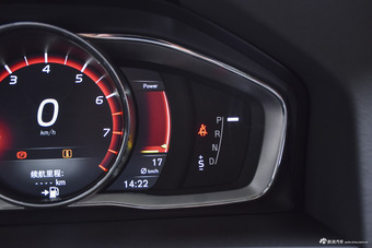 2018款沃尔沃S60L 2.0T自动T5智驭版 