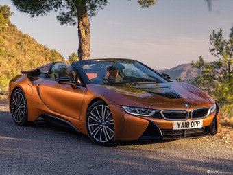 图集|宝马i8敞篷海外版发布