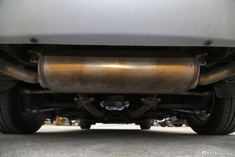 2016款英菲尼迪Q50L 2.0T自动豪华版 