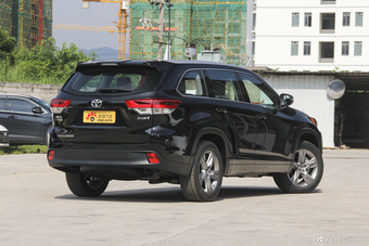 2018款汉兰达2.0T自动两驱豪华版7座