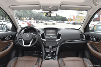 2018款风神经典AX7 1.6T自动豪华型图片