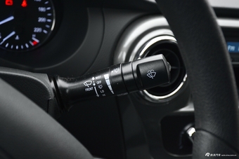 2018款瑞风M3 1.6L手动速运版7座